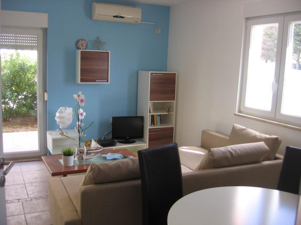 Apartment Marina راب الغرفة الصورة