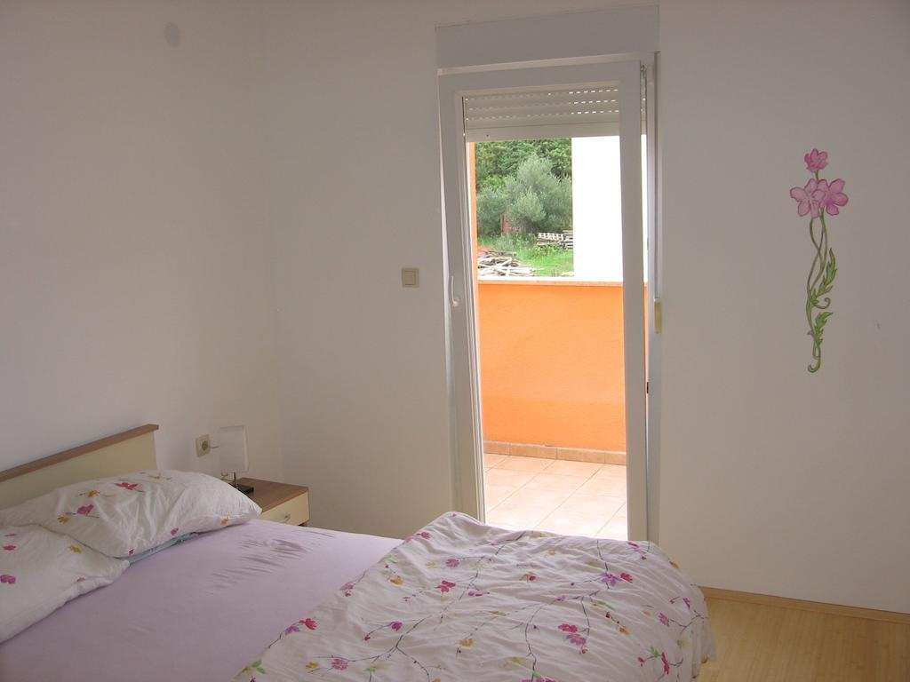 Apartment Marina راب الغرفة الصورة